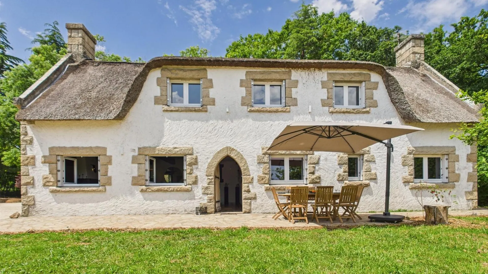 -Ty Tad - Magnifique Chaumiere Entierement Renovee Villa Névez